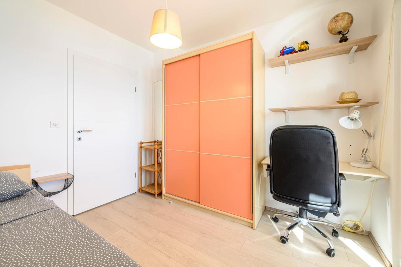 Apartment Seaside Zaboric Exterior photo